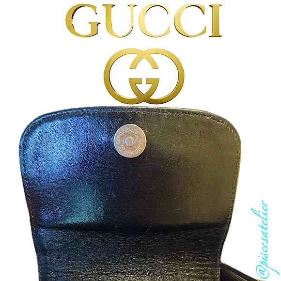 Gucci Vintage GG Monogram Supreme Canvas with Leather Trim Baguette Bag - Picture 11 of 15